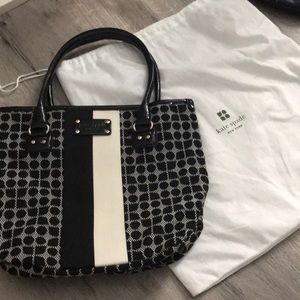 Small Kate Spade bucket bag